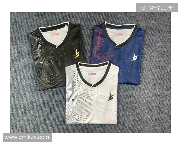 羽毛球装备选购指南：如何选择适合的球衣与品牌推荐